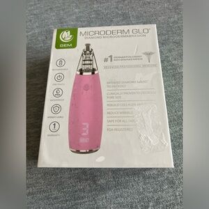 GEM Pink Microderm GLO Diamond Microdermabrasion Device Rechargeable New In Box